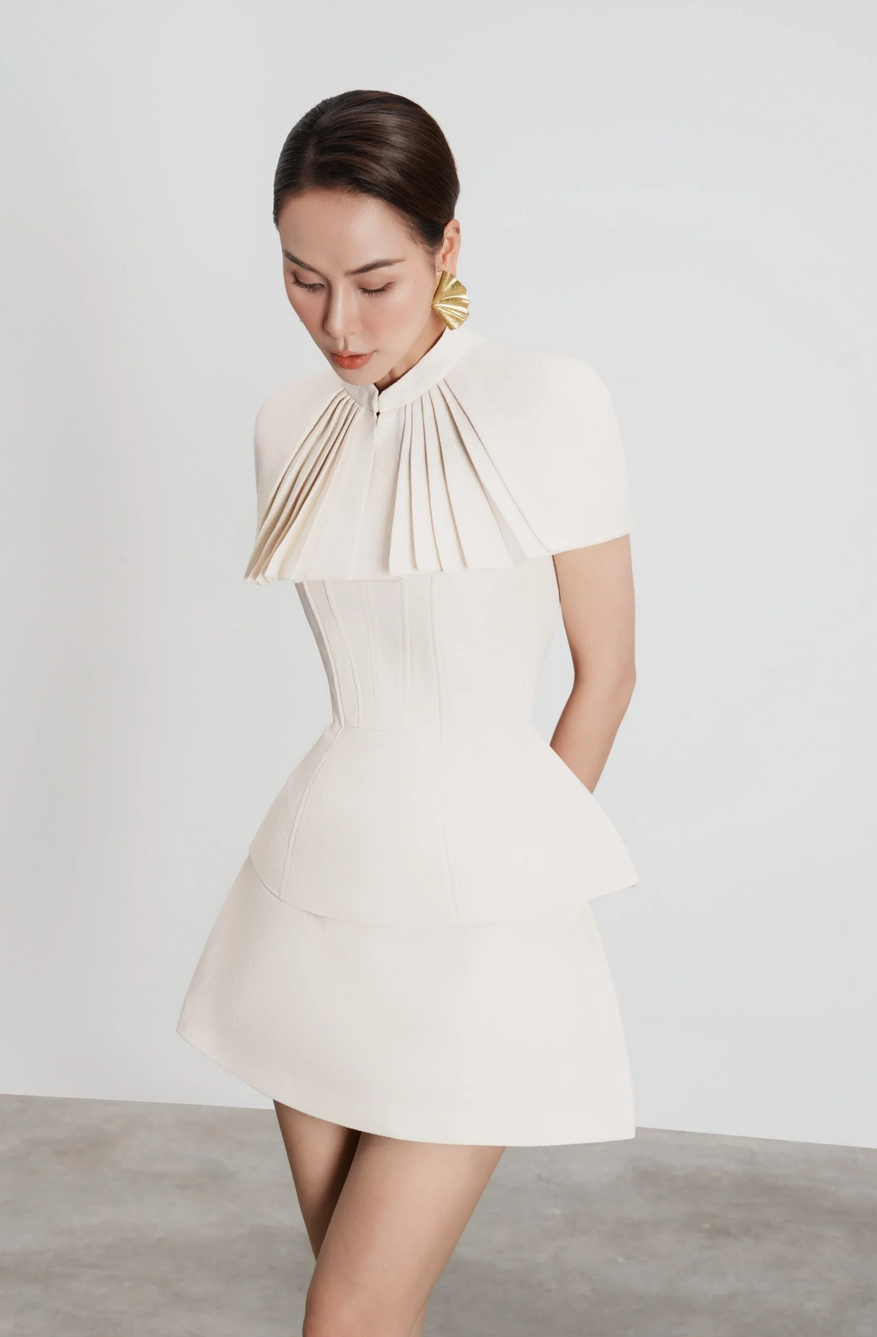 Eloise Cream Set - Image 4