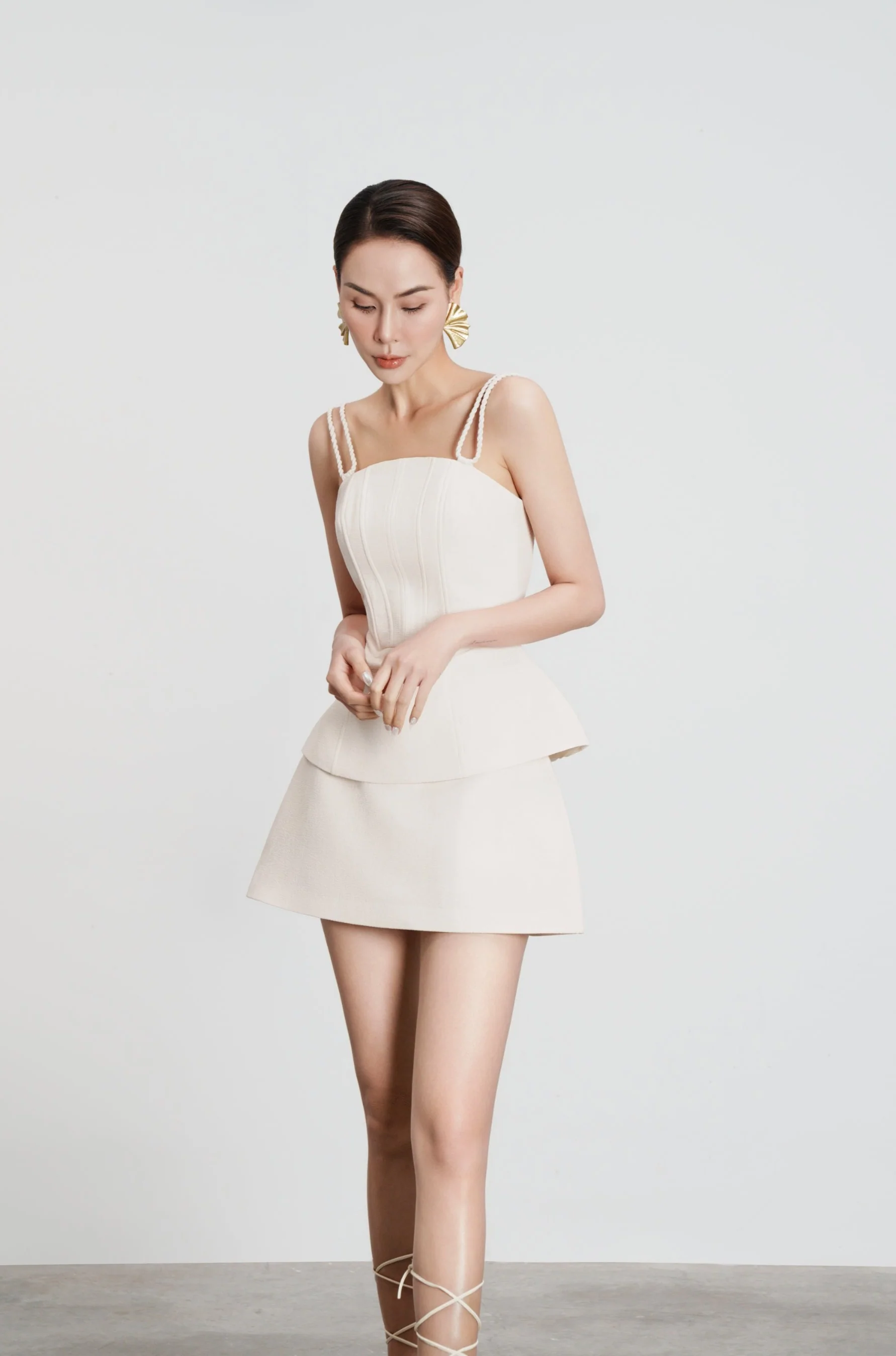 Eloise Cream Set - Image 5