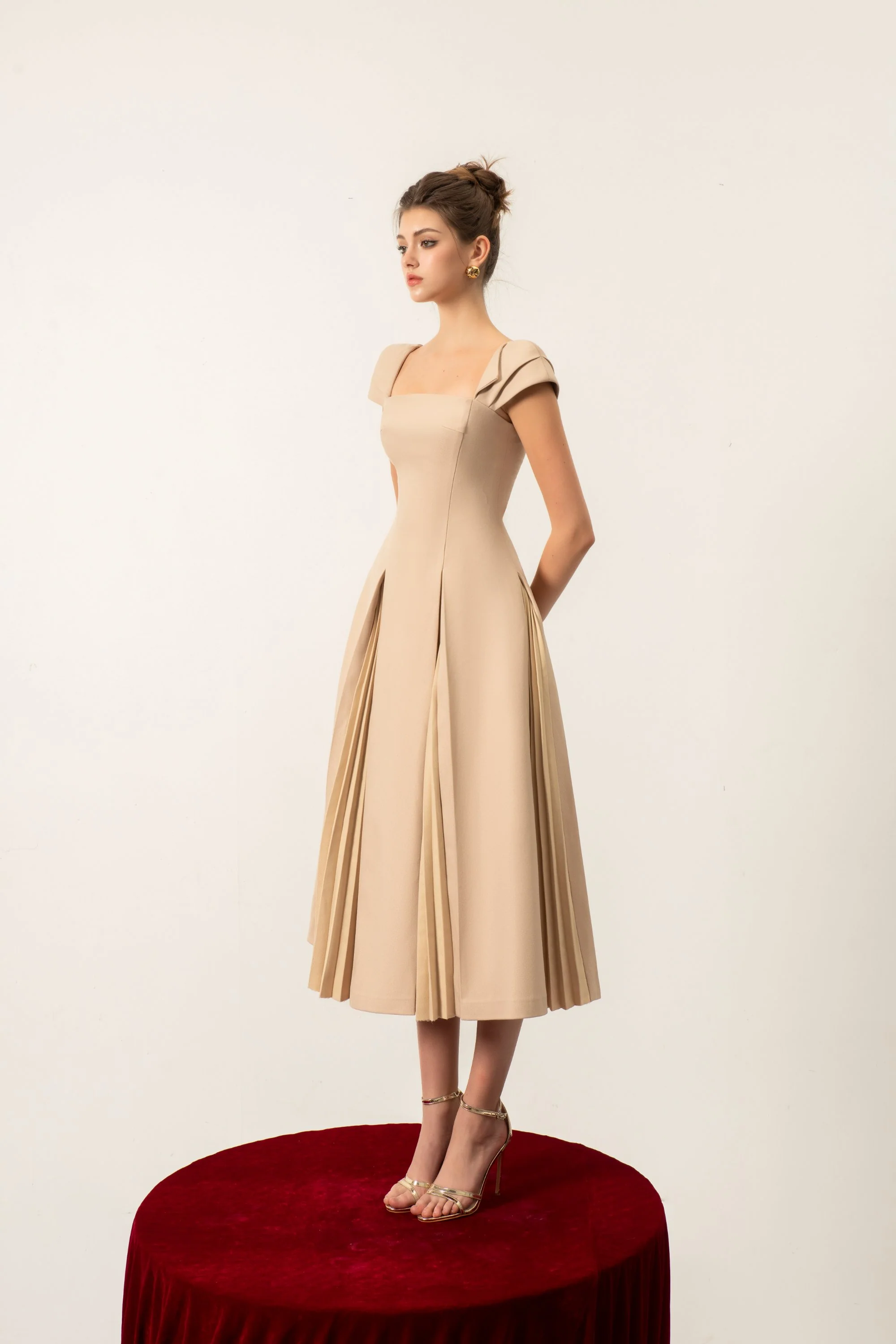 Loretta Pleated Midi Dress - Image 5