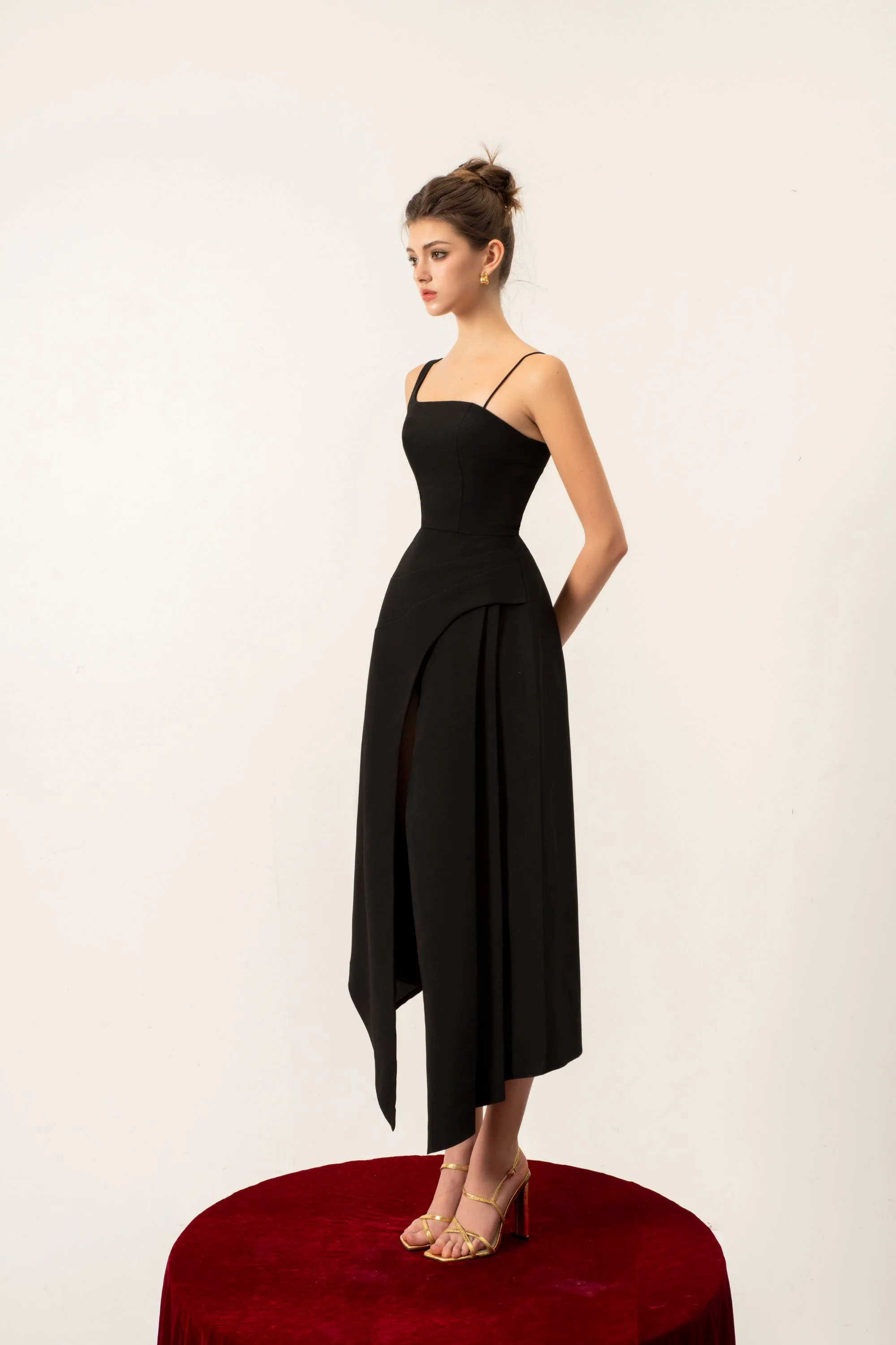 Lucy Cape Midi Dress - Image 5